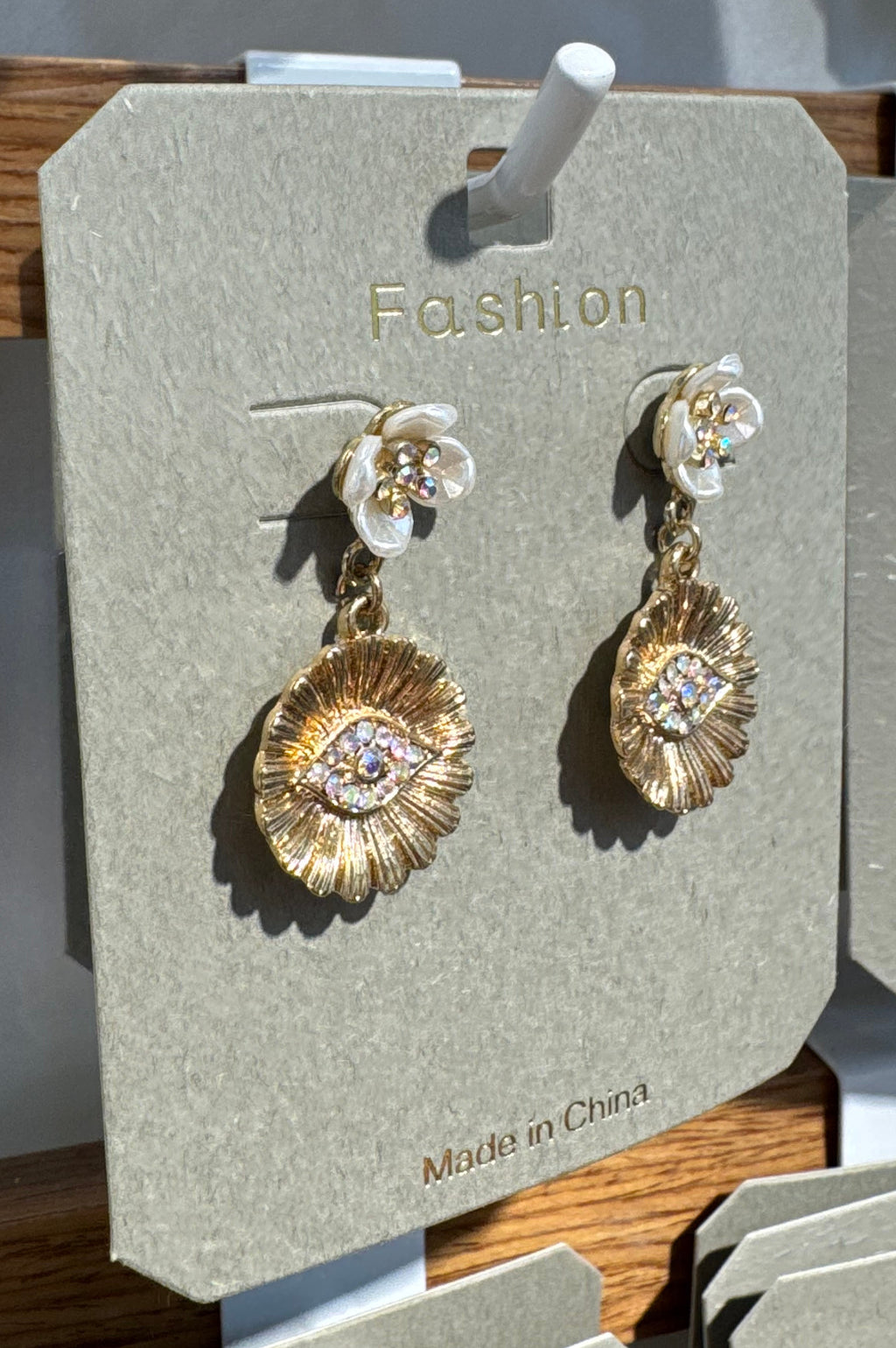 Sparkling Eye Medallion Earrings - W3-0316