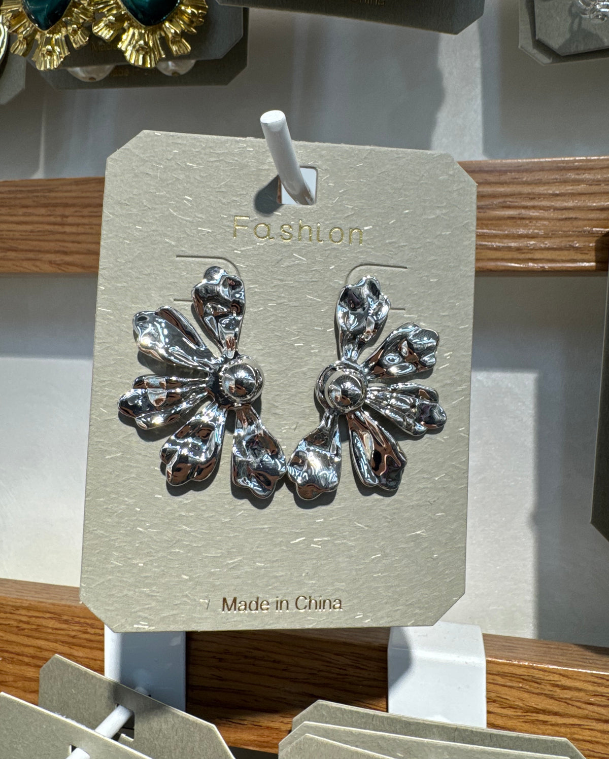 Sculpted Petal Stud Earrings - W3-0337