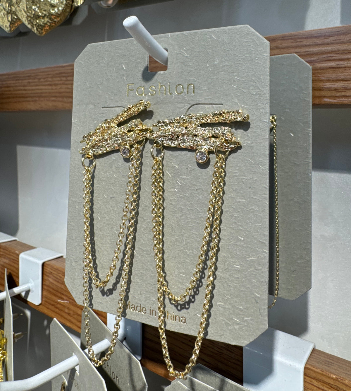 Dragonfly Chain Tassel Earrings - W3-0338