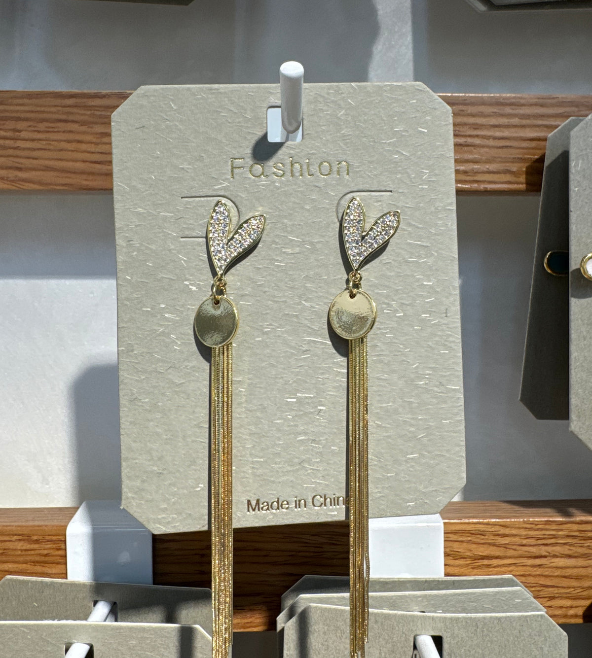 Leaf Link Chain Fringe Earrings - W3-0341
