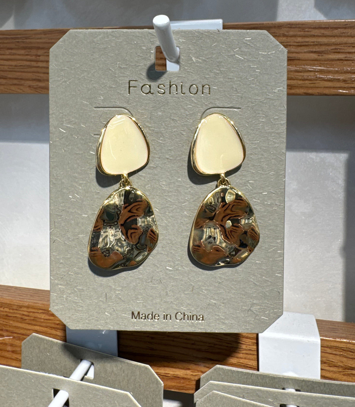 Hammered Teardrop Drop Earrings - W3-0353
