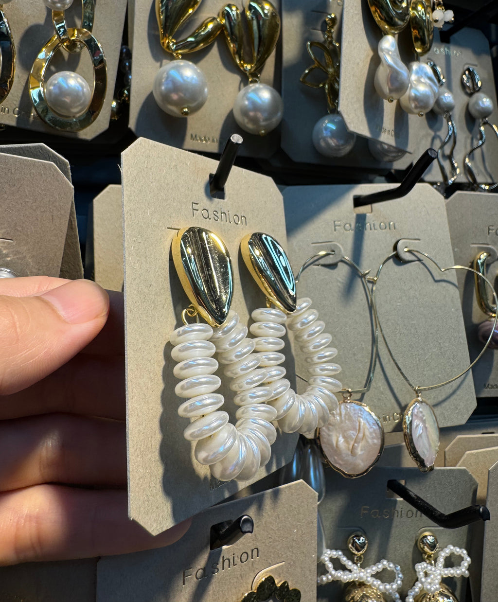 Shell Top Beaded Loop Earrings - W3-0364