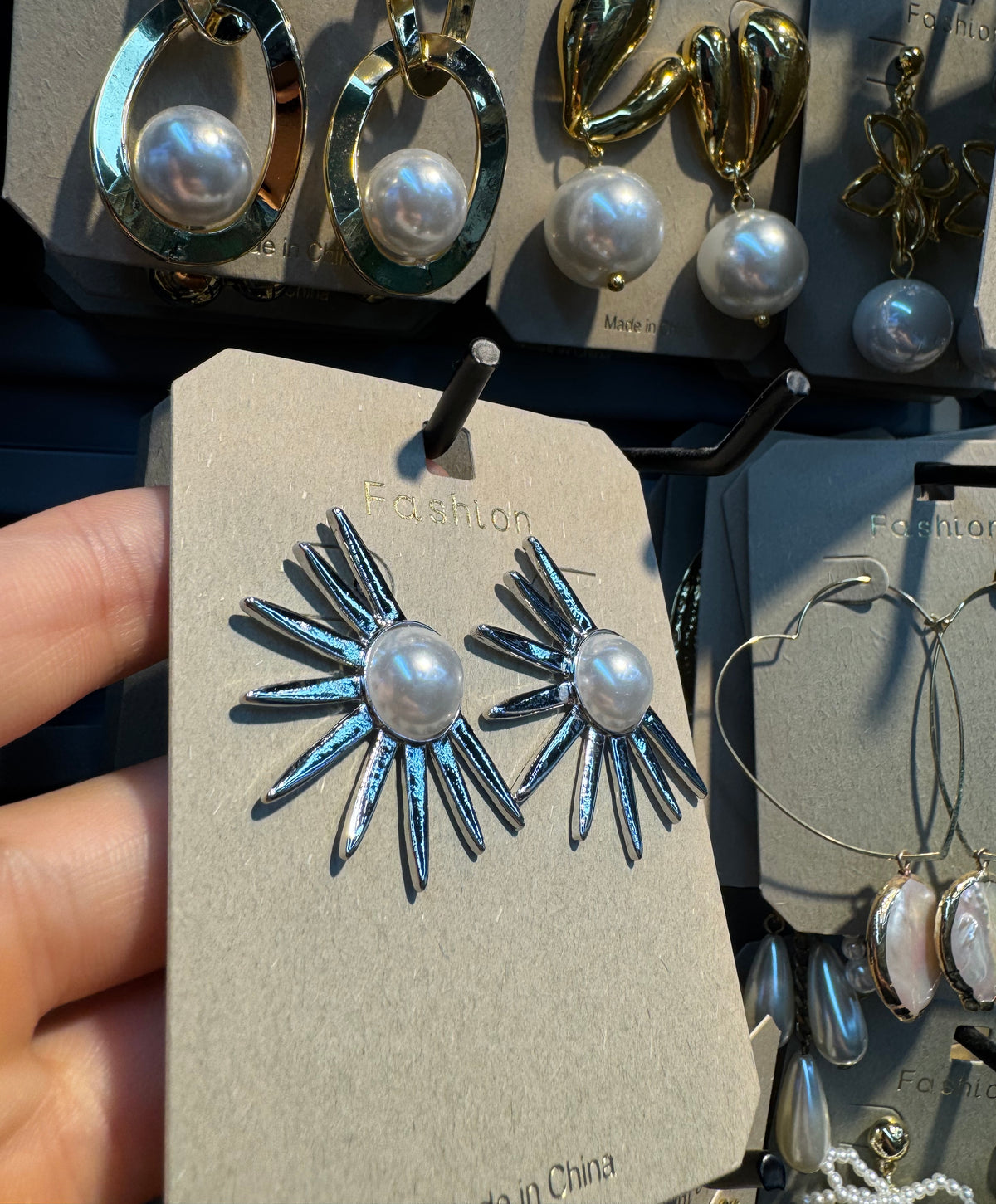 Starburst Pearl Stud Earrings - W3-0367