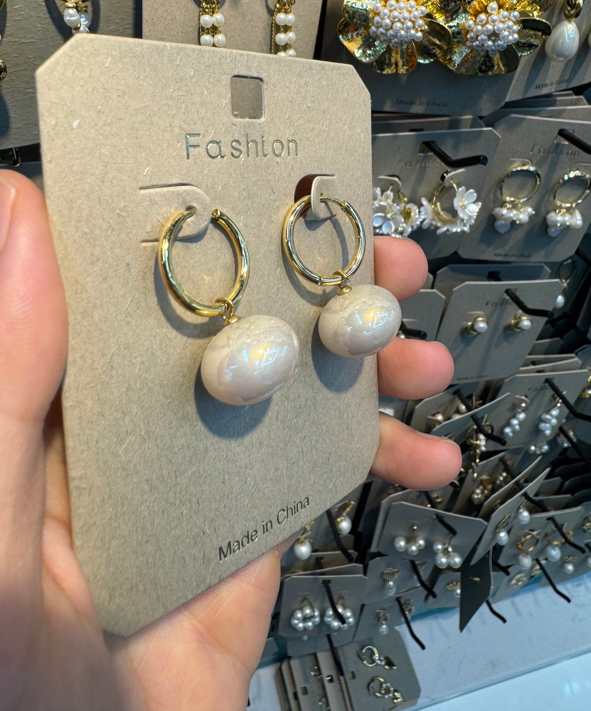 Flat Baroque Pearl Hoop Earrings - W3-0372