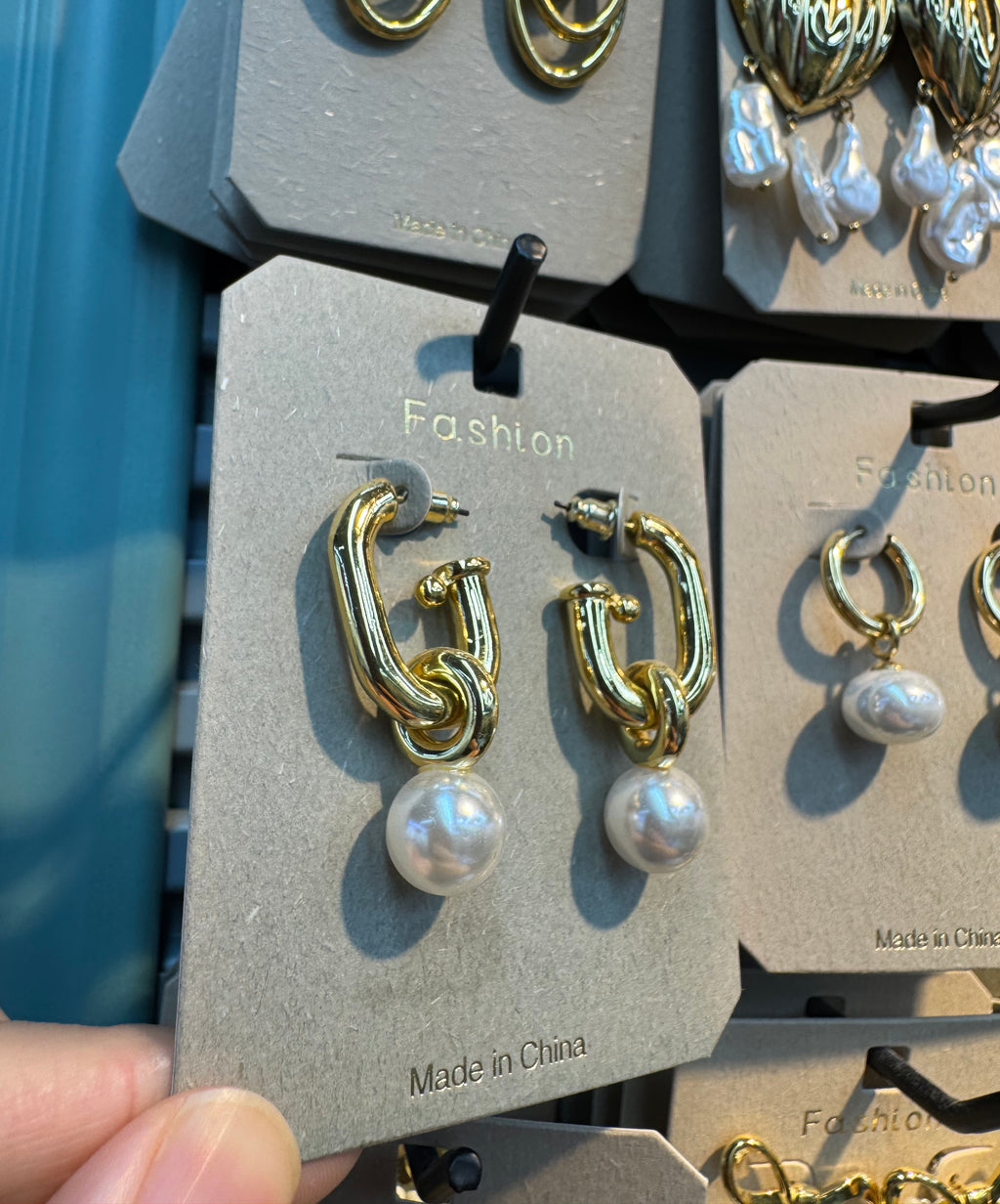 Rectangle Link Pearl Earrings - W3-0377