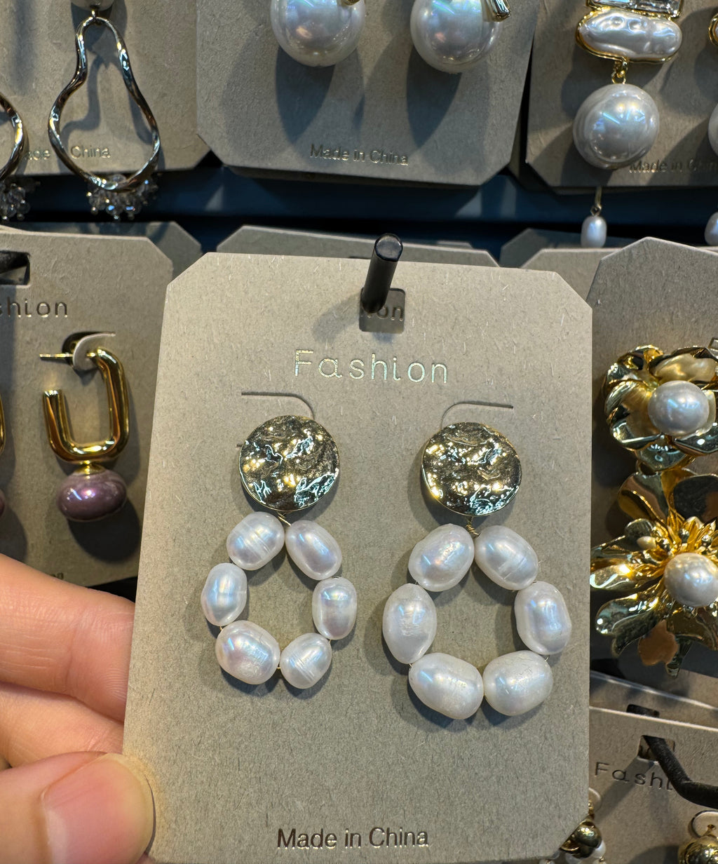 Pearl Beaded Teardrop Earrings - W3-0378
