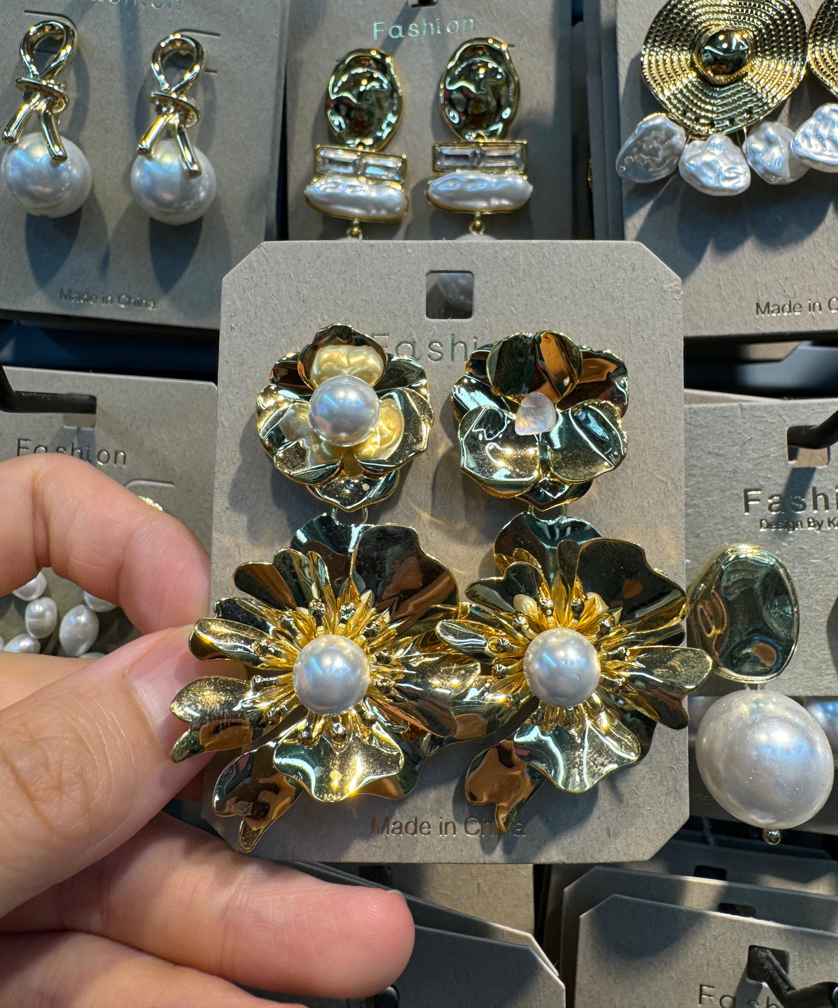 Textured Flower Pearl Studs - W3-0379