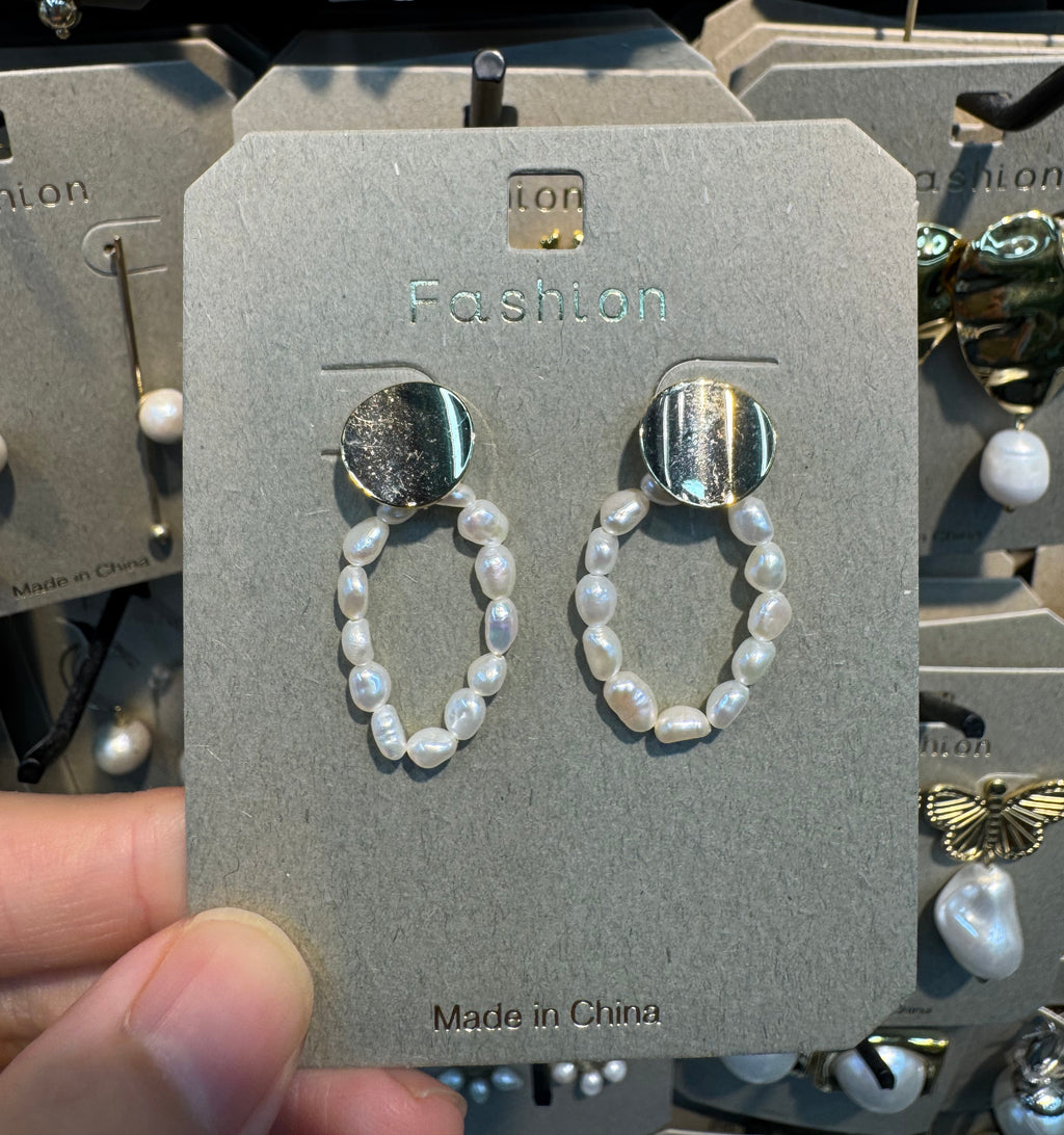 Pearl Loop Shield Stud Earrings - W3-0384