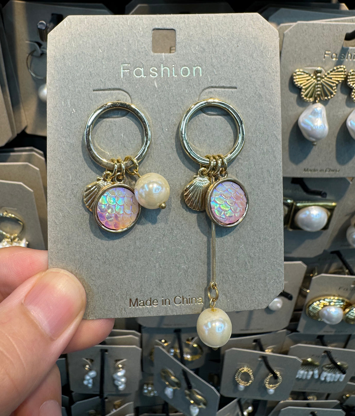 Asymmetric Disc Pearl Earrings - W3-0405