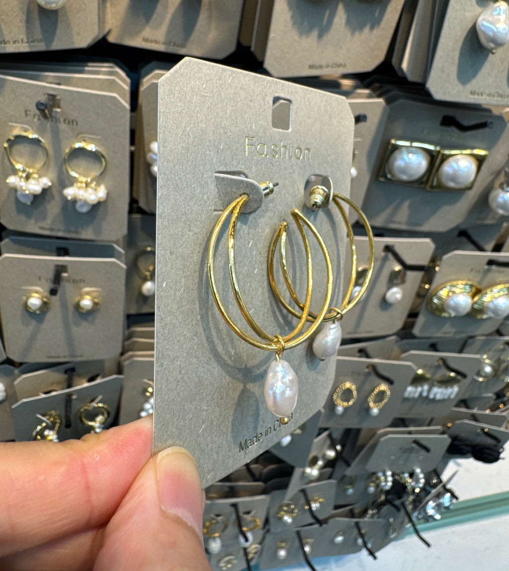 Large Pearl Charm Hoop Earrings - W3-0409