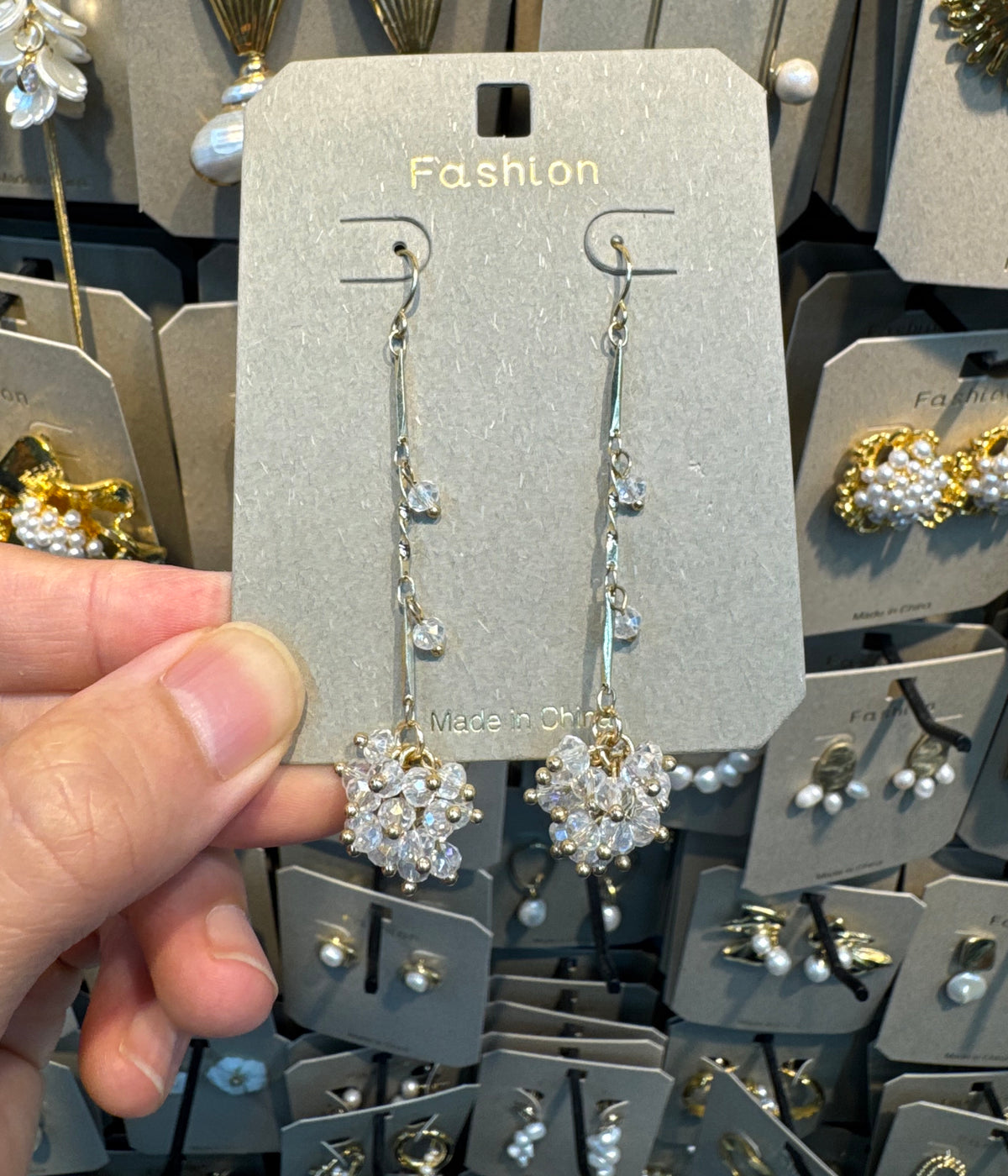 Long Star Charm Chain Earrings - W3-0418