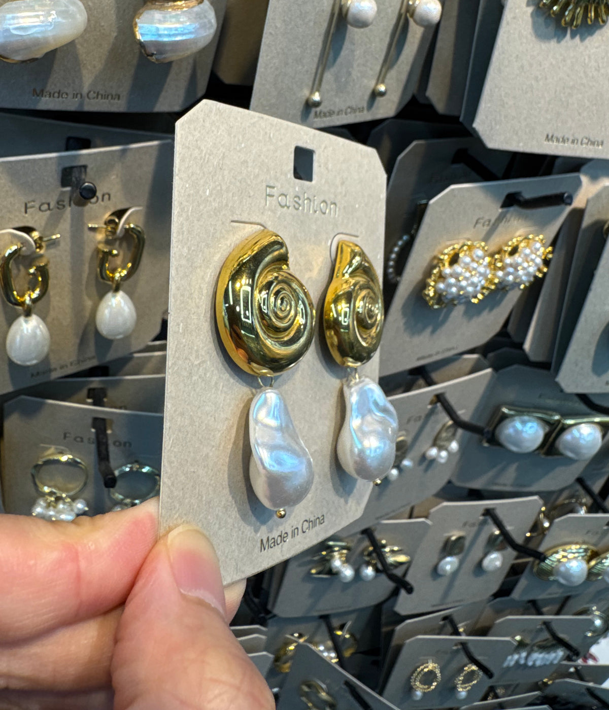 Spiral Stud Baroque Pearl Earrings - W3-0419