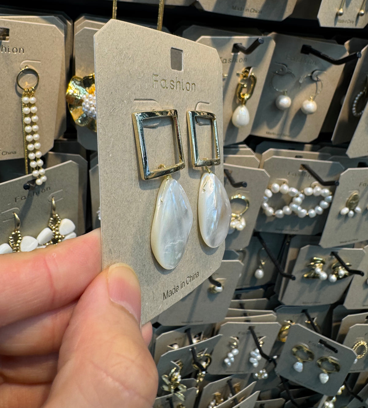 Square Frame Pearl Drop Earrings - W3-0438