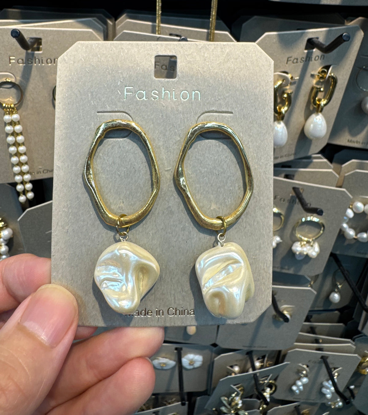 Organic Ring Baroque Pearl Earrings - W3-0440