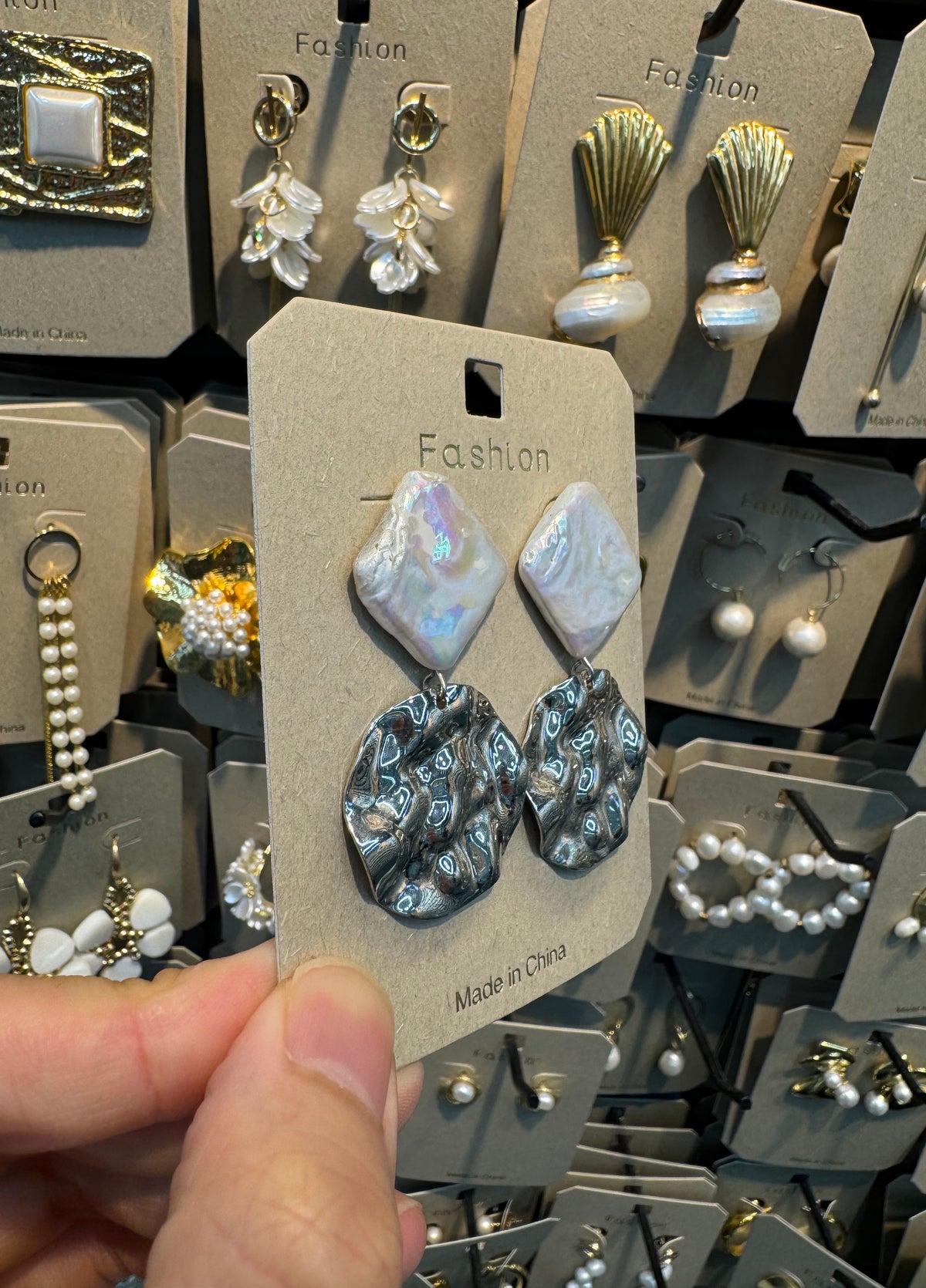 Diamond Pearl Textured Disc Earrings - W3-0443