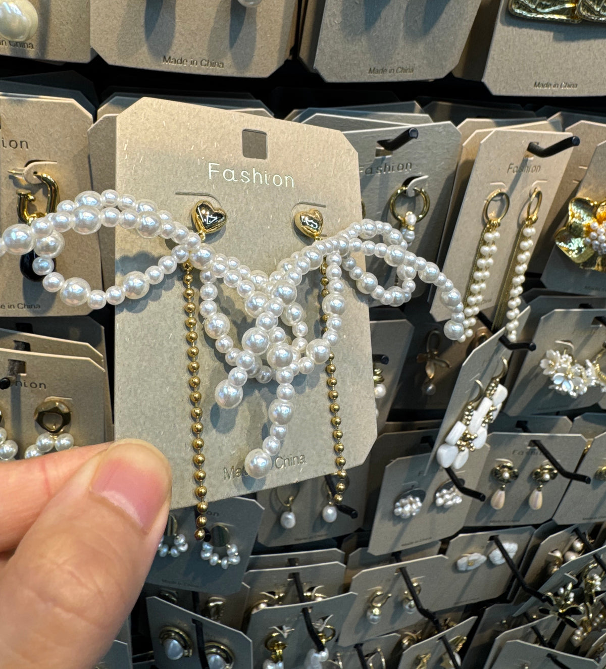 Pearl Bow Chain Fringe Earrings - W3-0456
