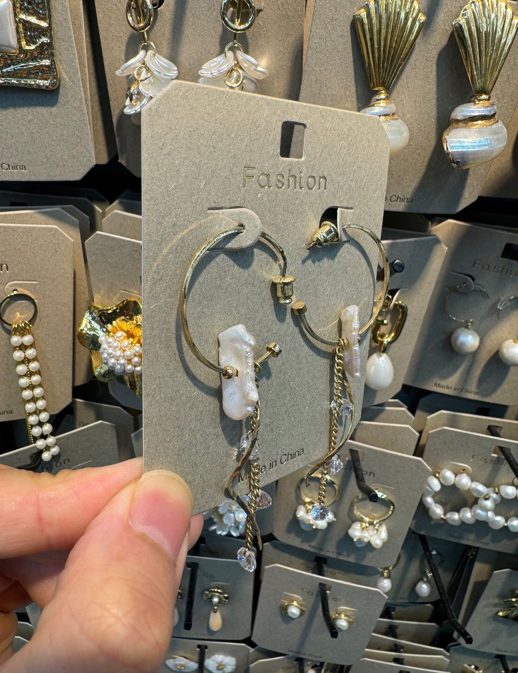 Pearl Chain Tassel Hoop Earrings - W3-0465