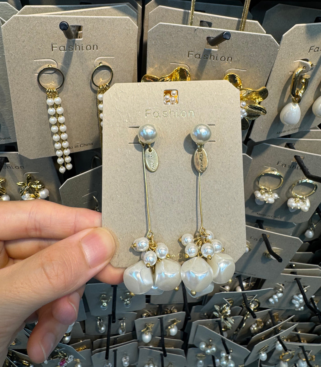 Long Chain Pearl Cluster Earrings - W3-0474