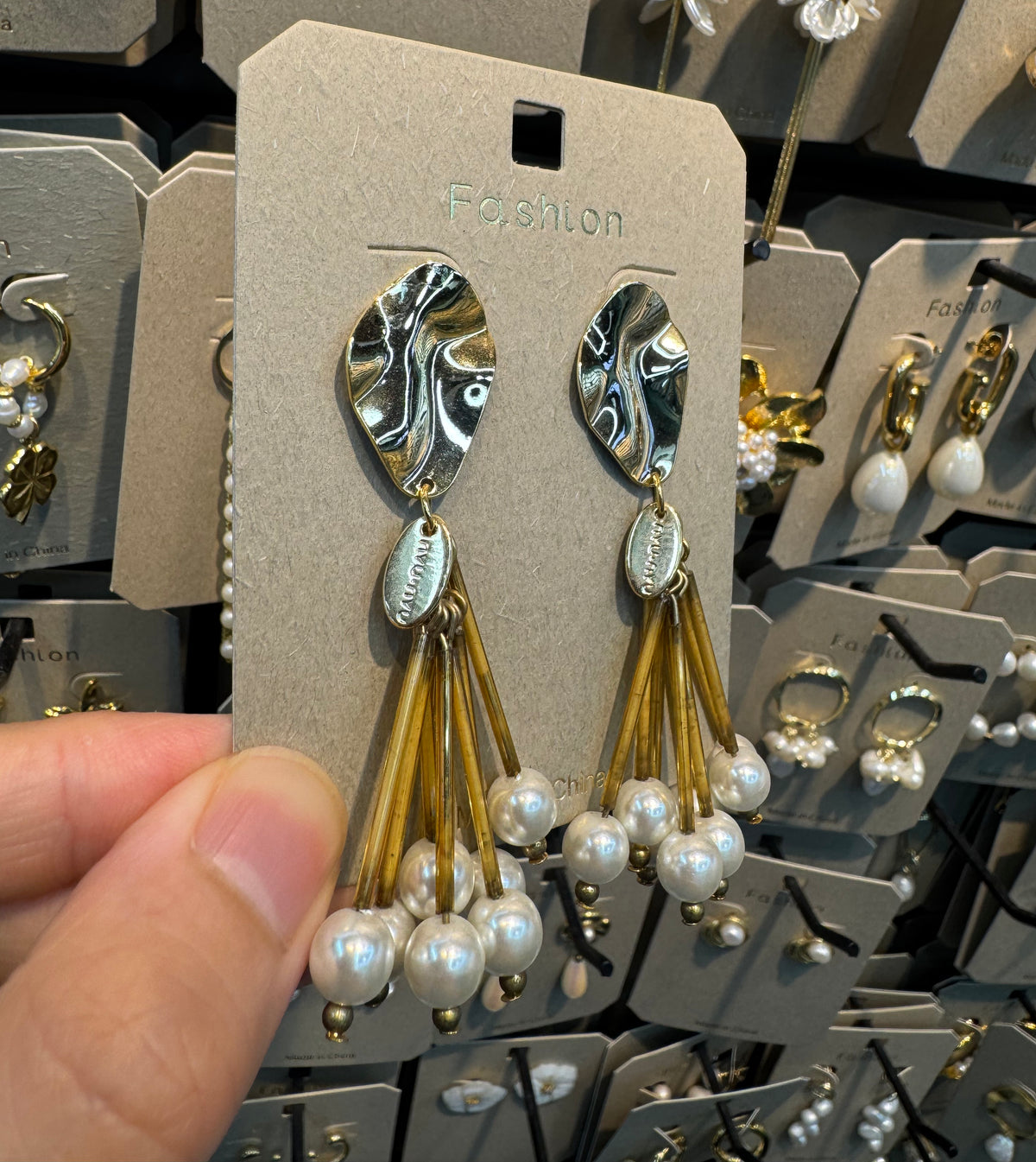 Sculpted Stud Pearl Tassel Earrings - W3-0479