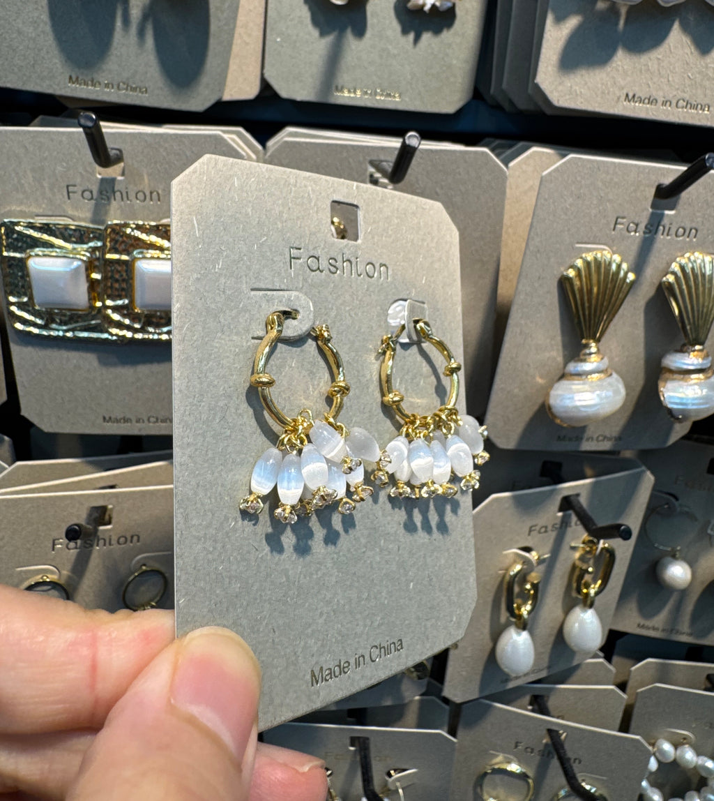Pearl Petal Fringe Hoop Earrings - W3-0511