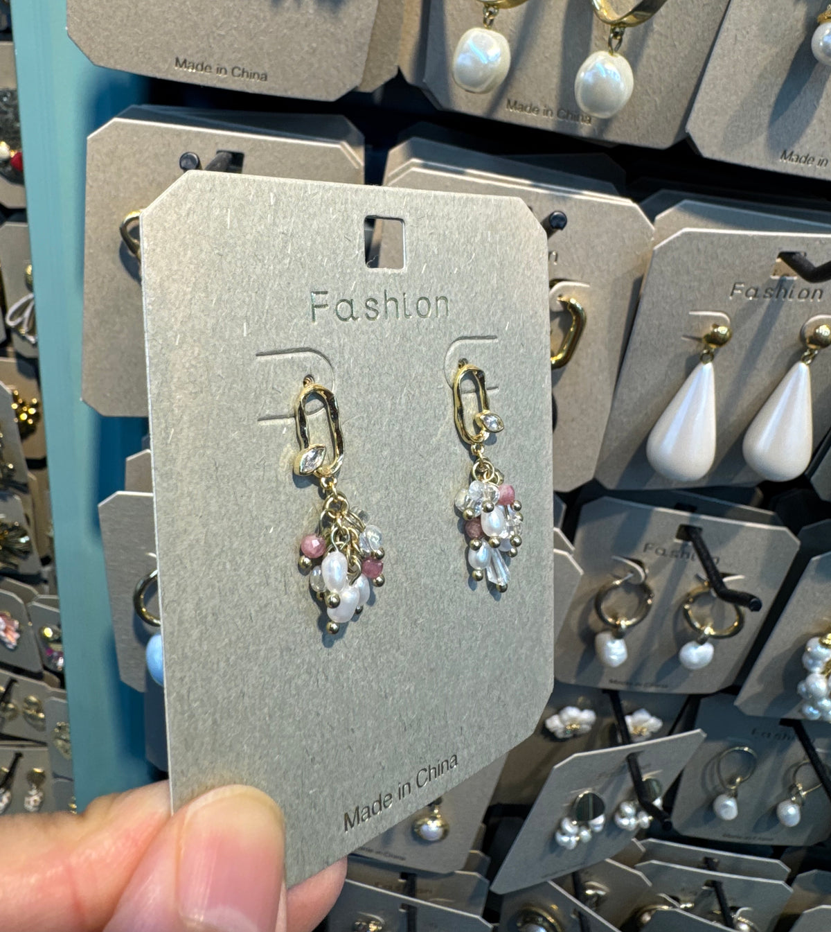 Floral Bead Chain Link Earrings - W3-0513