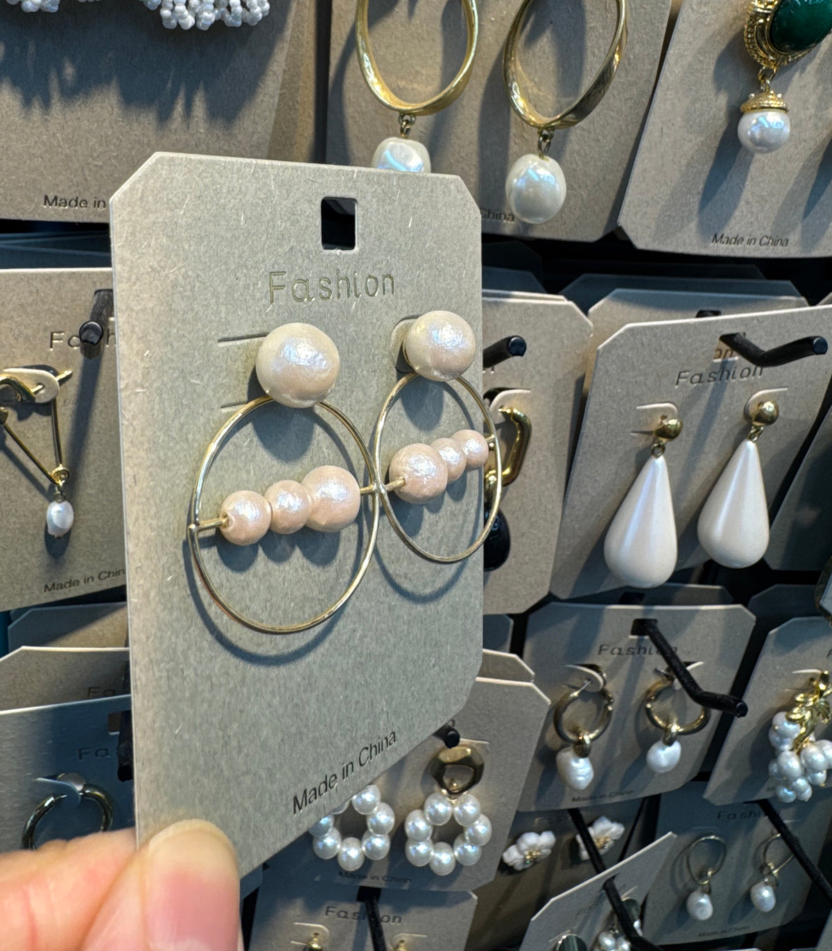 Triple Pearl Bar Hoop Earrings - W3-0517