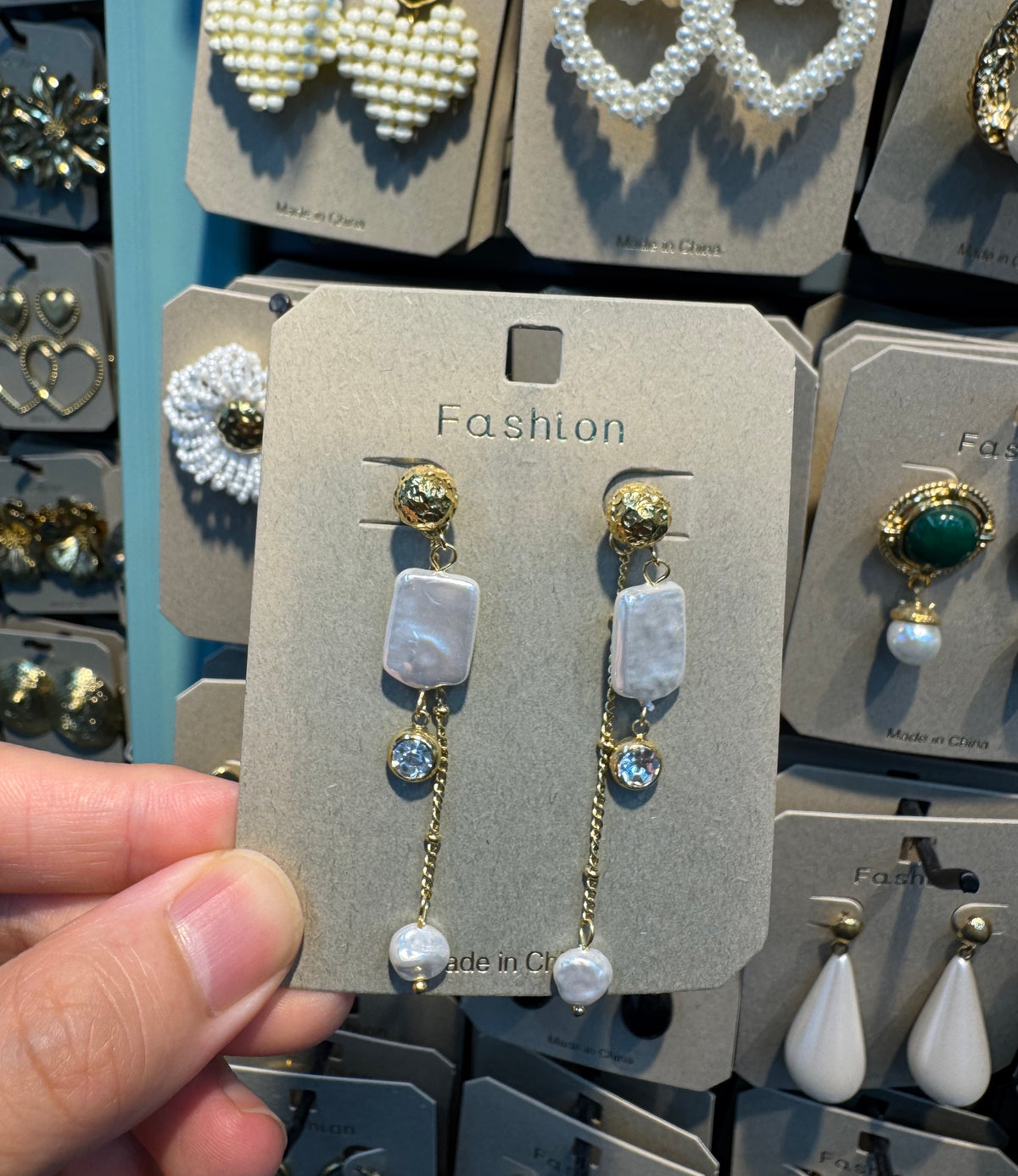 Square Pearl Chain Drop Earrings - W3-0525