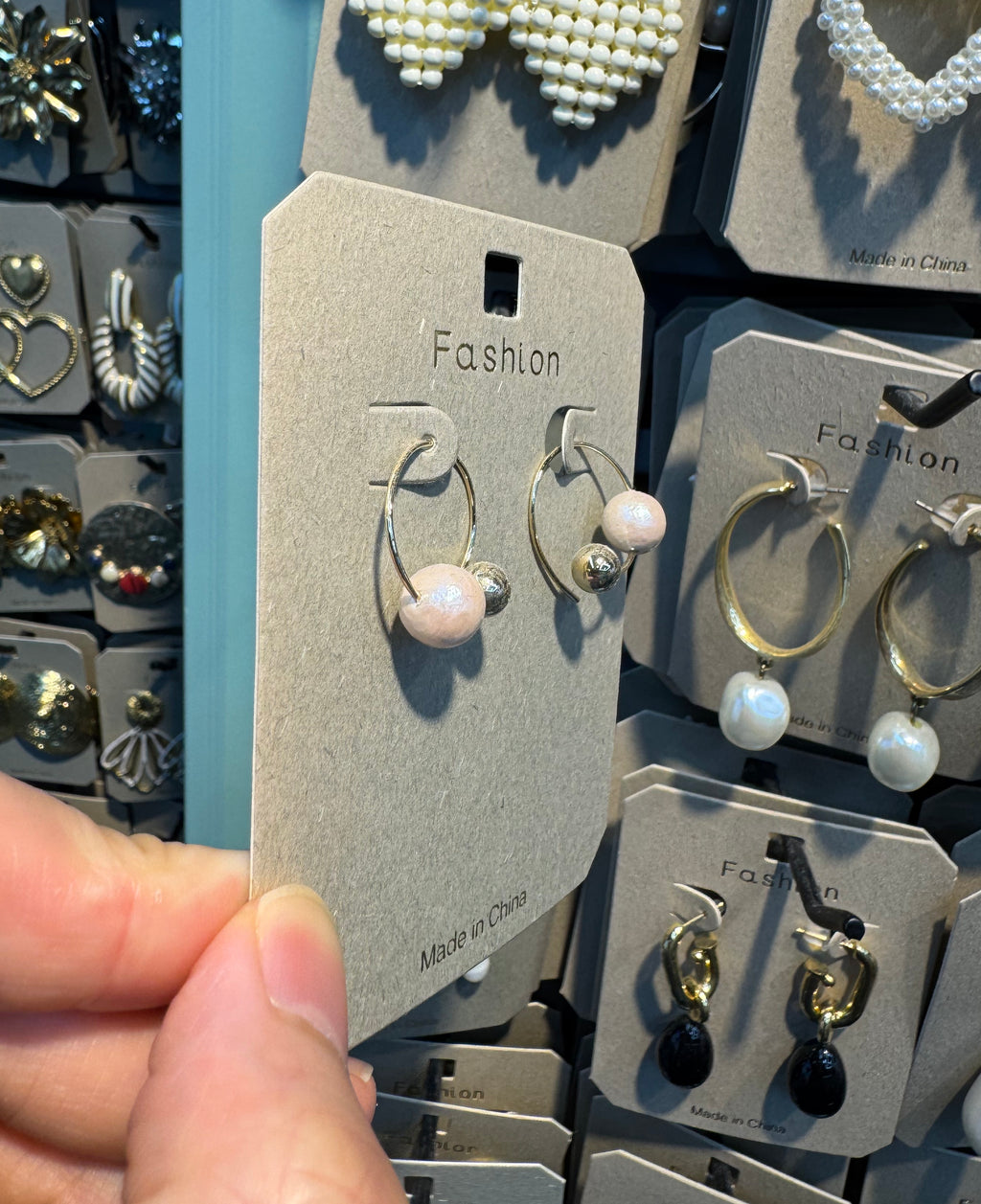 Asymmetric Hoop Pearl Stud Earrings - W3-0536