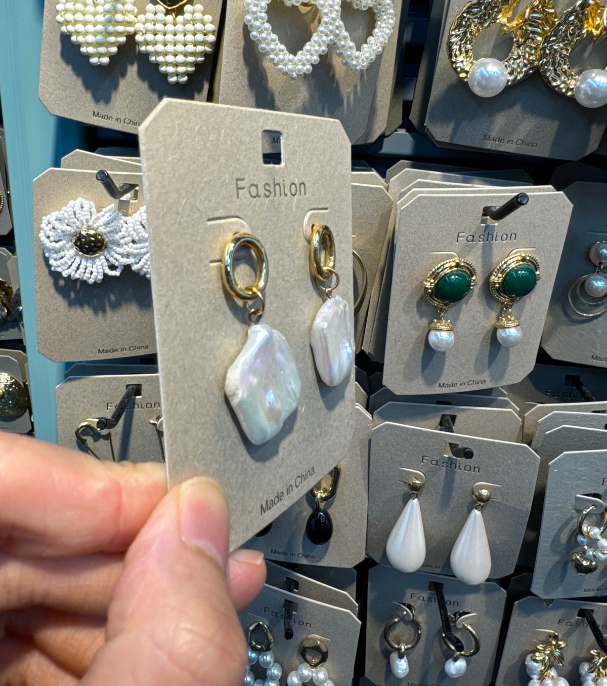 Oval Link Square Pearl Earrings - W3-0549