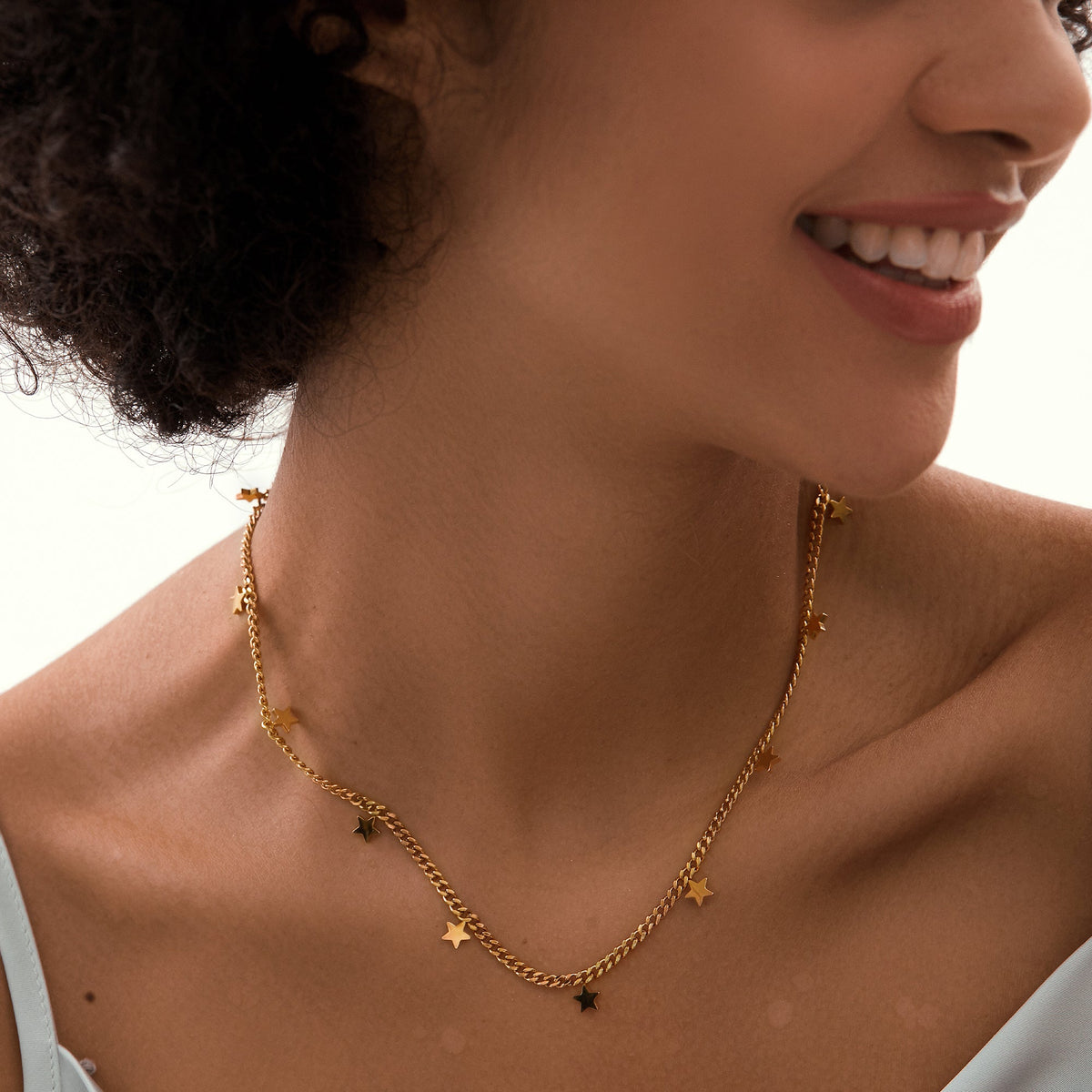 Curb-Chain Star Charm Necklace