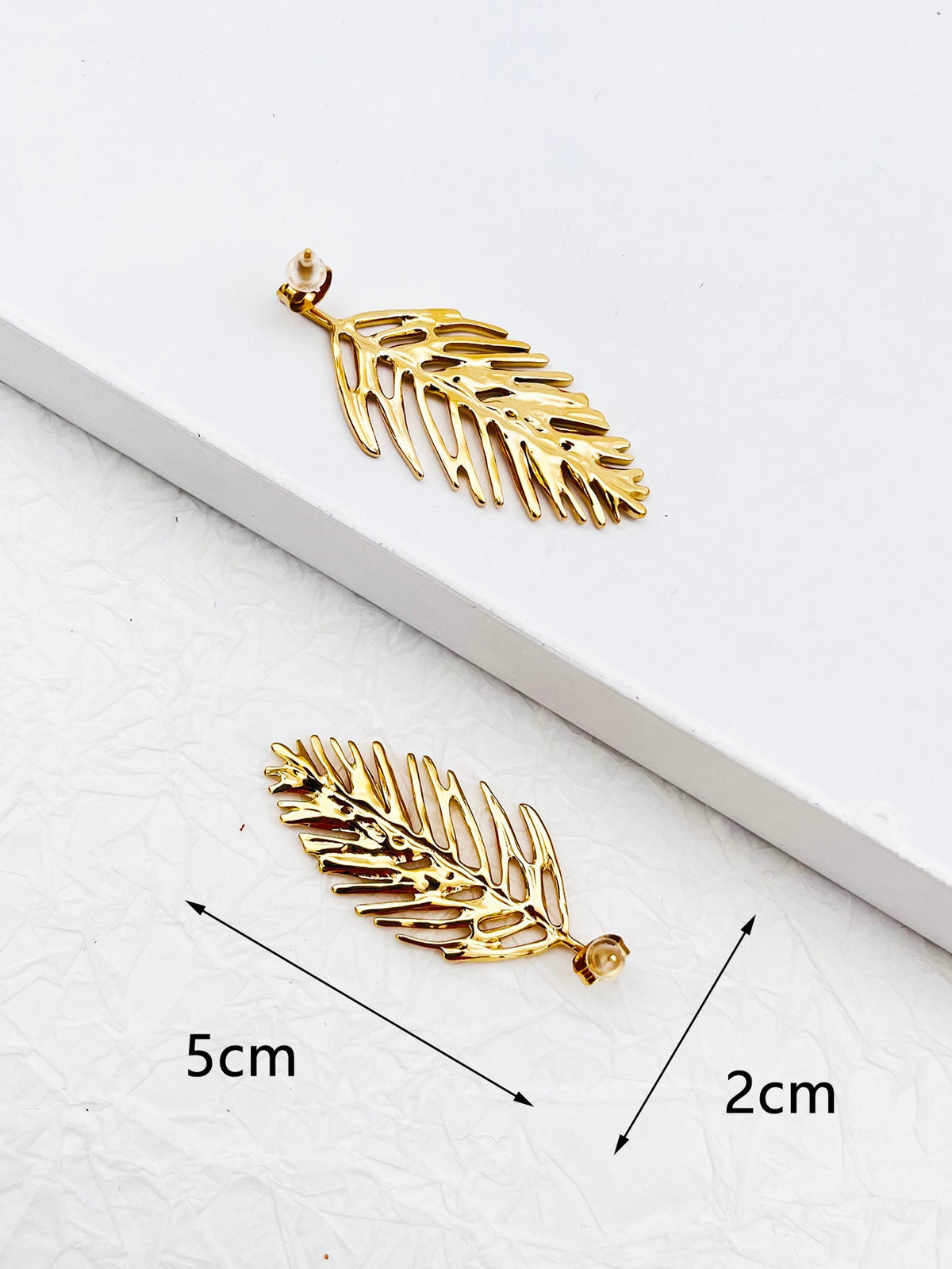 Large Tropical Palm Leaf Stud Earrings, Openwork 5cm