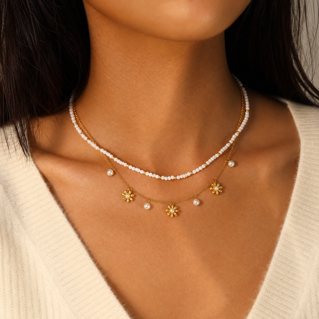Daisy Pearl Layering Necklace
